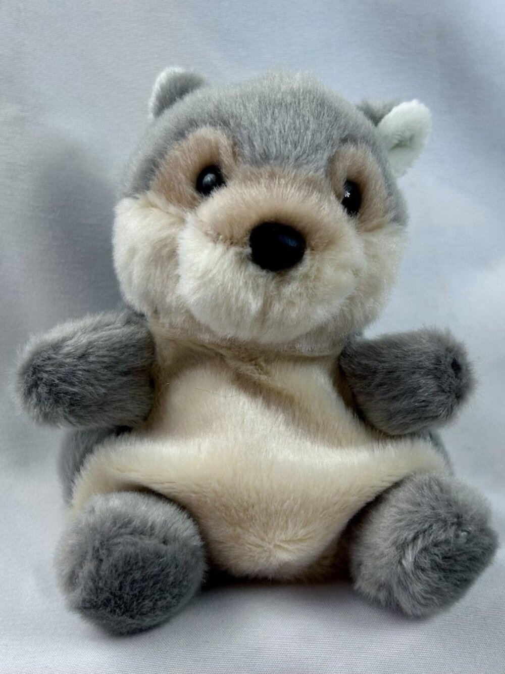 Aurora Palm Pals 4" Wolf Plush toy
